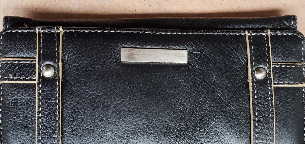Kenneth Cole leather wallet